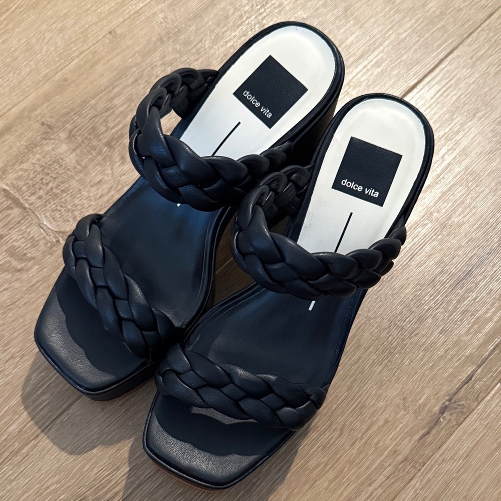 Dolce Vita Black Braided Platform Sandals - Picture 2 of 4